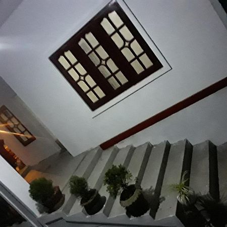 فندق Max Mount View نوفارا إيلِيا المظهر الخارجي الصورة
